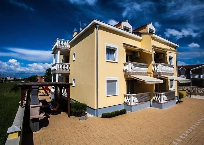아파트 In Zadar With Terrace, Air Conditioning, Wifi, Washing Machine 4141-3 자톤
