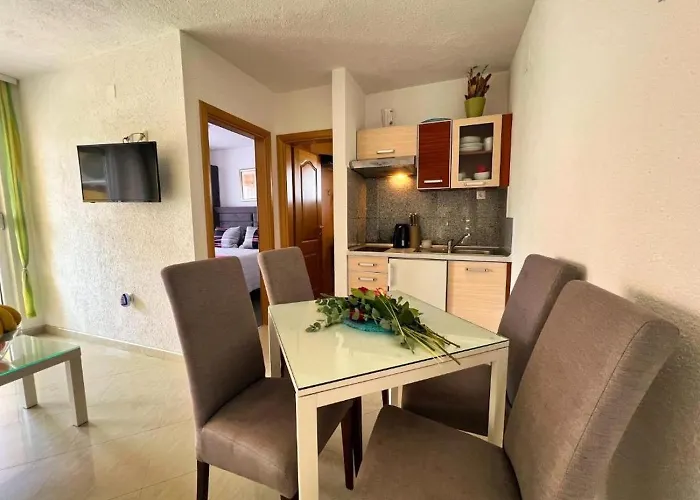 아파트 In Zadar With Terrace, Air Conditioning, Wifi, Washing Machine 4141-3