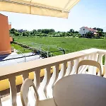Apartmán In Zadar With Terrace, Air Conditioning, Wifi, Washing Machine 4141-3 Zaton (Zadar)