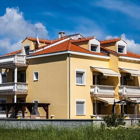 Apartment In Zadar With Terrace, Air Conditioning, Wifi, Washing Machine 4141-3