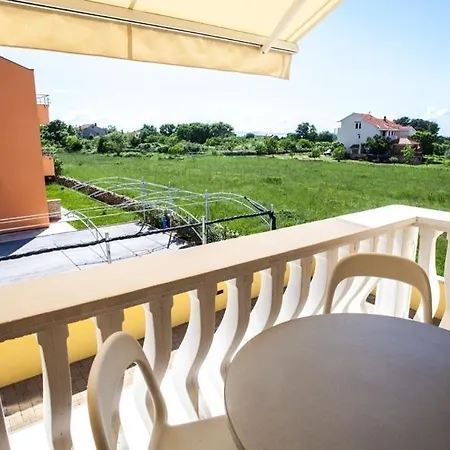 Apartment In Zadar With Terrace, Air Conditioning, Wifi, Washing Machine 4141-3 Zaton (Zadar)