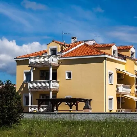 Apartment In Zadar With Terrace, Air Conditioning, Wifi, Washing Machine 4141-3 Zaton (Zadar)