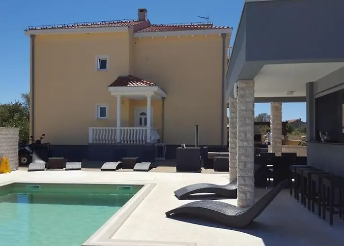 In Zadar With Terrace, Air Conditioning, Wifi, Washing Machine 4141-3 Apartment