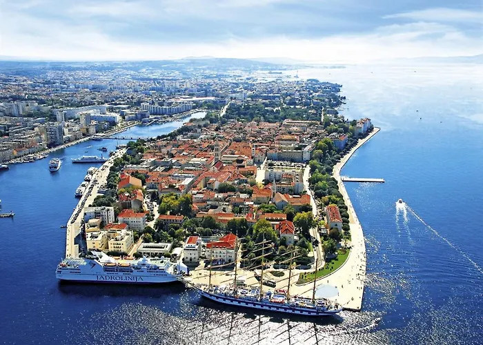 In Zadar With Terrace, Air Conditioning, Wifi, Washing Machine 4141-3 Zaton (Zadar)